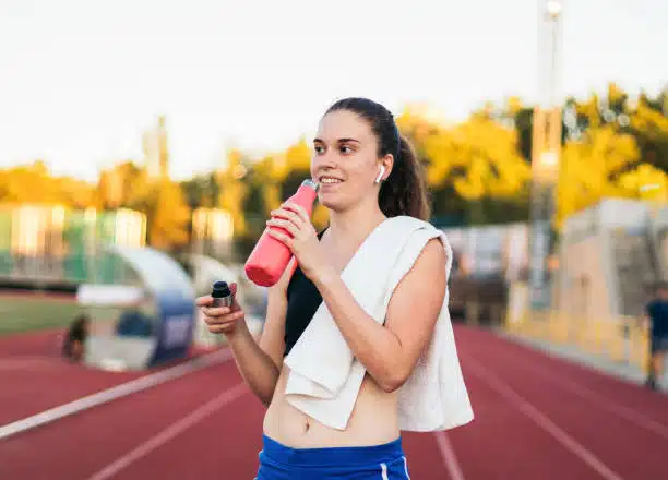 Role of Hydration in Keeping Your Digestive System on Track